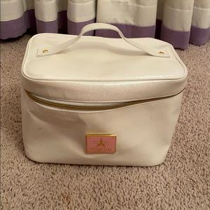 Jeffree Star Cosmetic Case